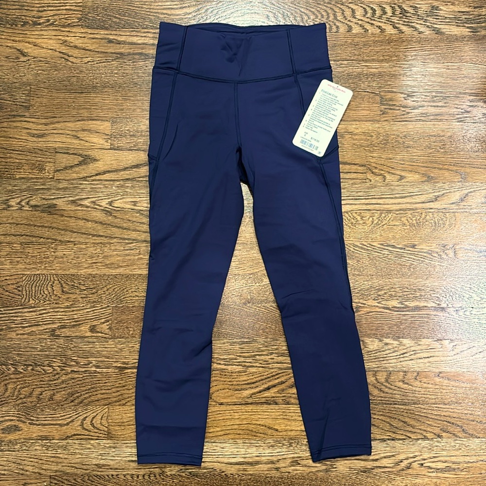 Lululemon Final Lap Crop Sz6
